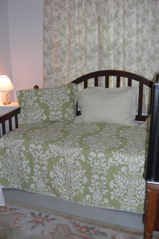 Seafarer Inn ロックポート 部屋 写真